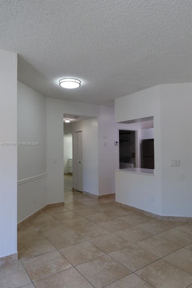18340 NW 68th Ave # A, Hialeah FL 33015 - Hialeah, FL - Photo 6