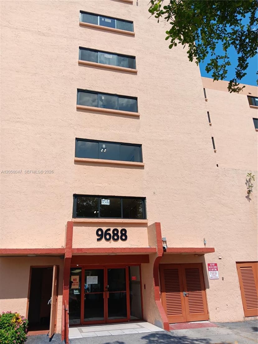 9688 Fontainebleau Blvd # 502, Miami FL 33172