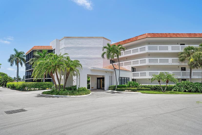 800 Jeffery Street # 307, Boca Raton FL 33487