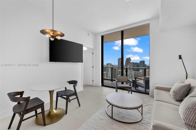 159 NE 6th St # 5008, Miami FL 33132 - Miami, FL - Photo 5