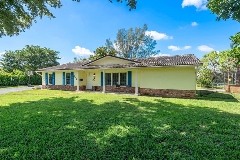3671 NW 98TH Terrace, Coral Springs FL 33065