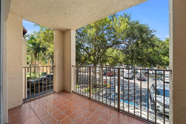 4151 San Marino Boulevard # 203, West Palm Beach FL 33409 - West Palm Beach, FL - Photo 3