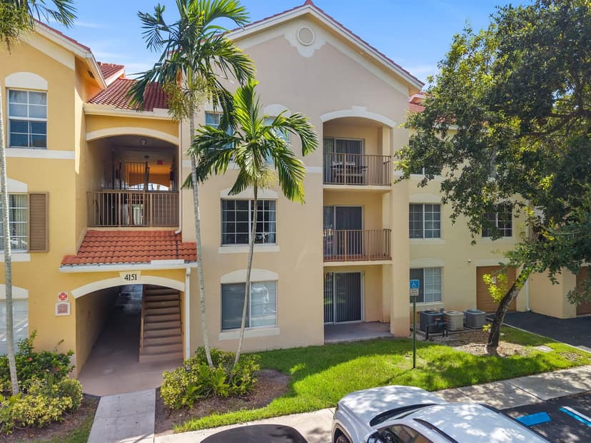 4151 San Marino Boulevard # 203, West Palm Beach FL 33409