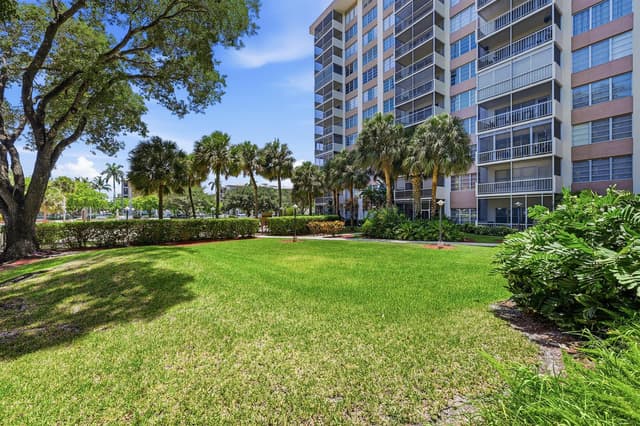 10777 W Sample Road # 407, Coral Springs FL 33065 - Coral Springs, FL - Photo 4