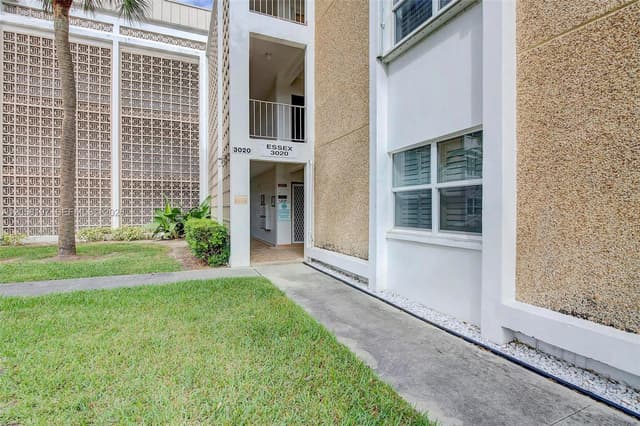 3020 NE 16th Ave # 306, Oakland Park FL 33334 - Oakland Park, FL - Photo 3