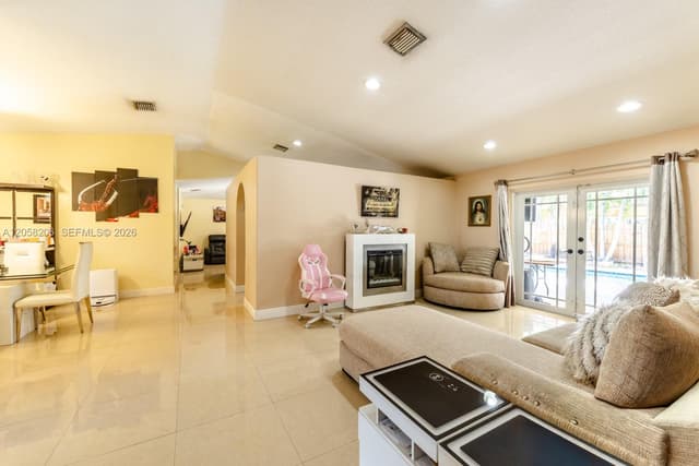 15233 SW 141st St, Miami FL 33196 - Miami, FL - Photo 4