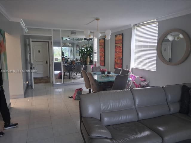 4400hillcrest Hillcrest DR # 201B, Hollywood FL 33021 - Hollywood, FL - Photo 4