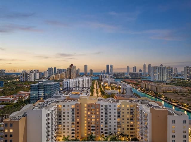 18800 NE 29th Ave # 904, Aventura FL 33180 - Aventura, FL - Photo 3