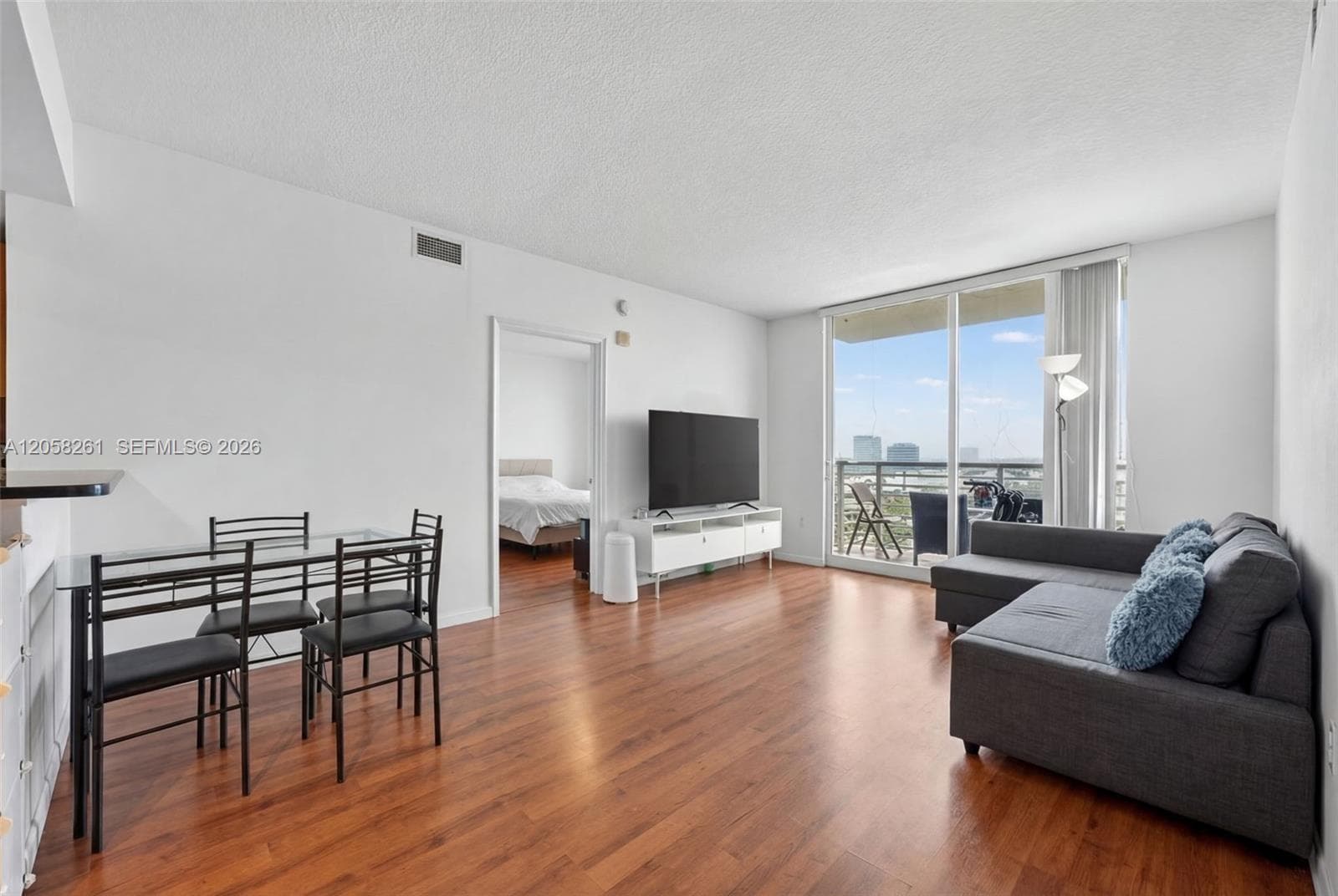 18800 NE 29th Ave # 904, Aventura FL 33180 - Aventura, FL - Photo 1