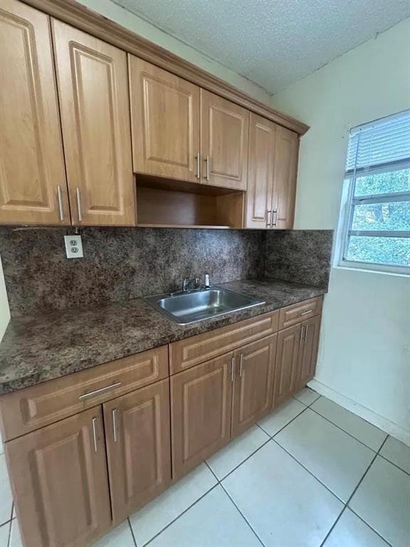 633 NW 15TH Terrace, Fort Lauderdale FL 33311 - Fort Lauderdale, FL - Photo 3