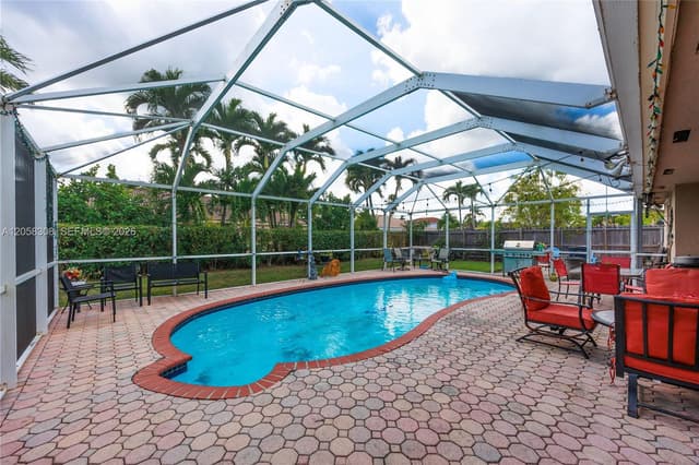 15330 SW 170th Ter, Miami FL 33187 - Miami, FL - Photo 5