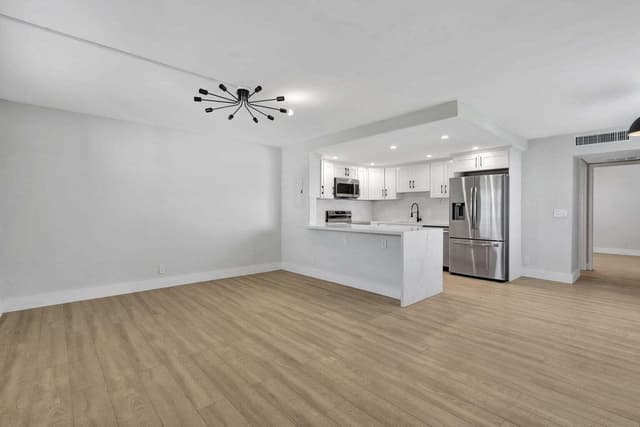 114 Brittany C, Delray Beach FL 33446 - Delray Beach, FL - Photo 3