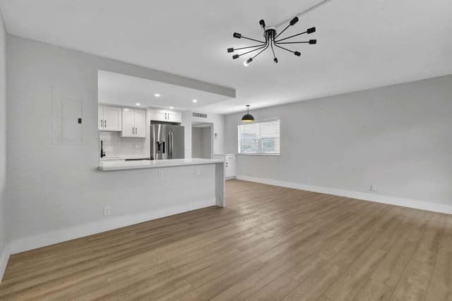 114 Brittany C, Delray Beach FL 33446 - Delray Beach, FL - Photo 4