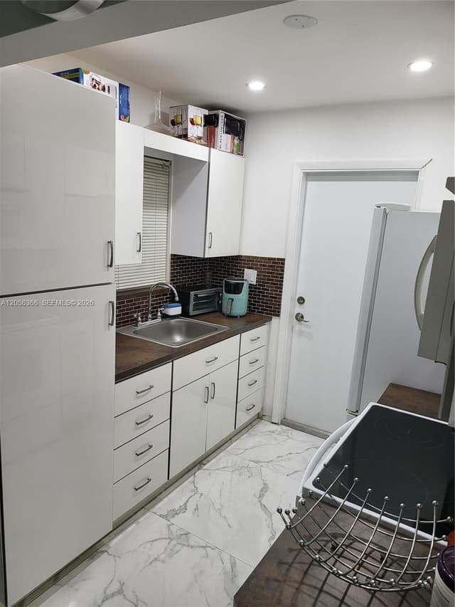 1747 Rodman St # 110, Hollywood FL 33020 - Hollywood, FL - Photo 5