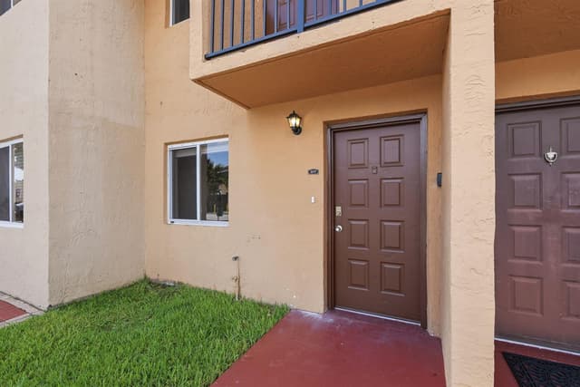 541 NW 82nd # 377, Miami FL 33126 - Miami, FL - Photo 2