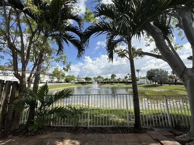 11419 NW 76th Ter, Doral FL 33178 - Doral, FL - Photo 2