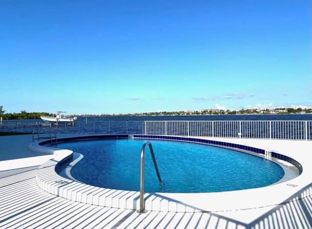 301 Croton Avenue # 407, Lantana FL 33462 - Lantana, FL - Photo 2