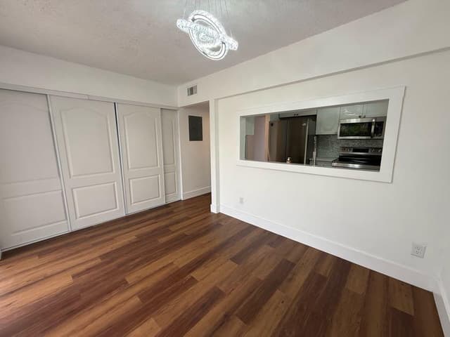 5140 ELMHURST Road # B, West Palm Beach FL 33417 - West Palm Beach, FL - Photo 7