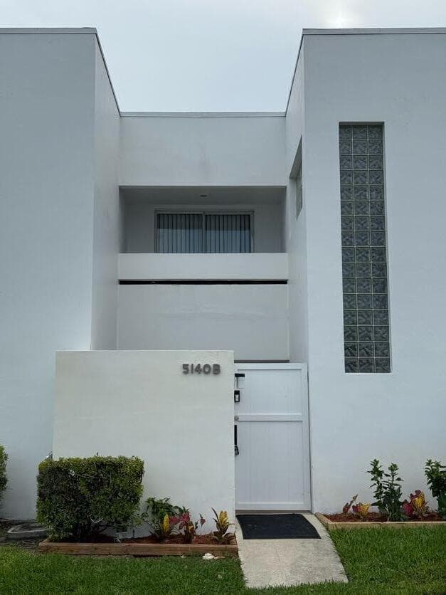 5140 ELMHURST Road # B, West Palm Beach FL 33417 - West Palm Beach, FL - Photo 3