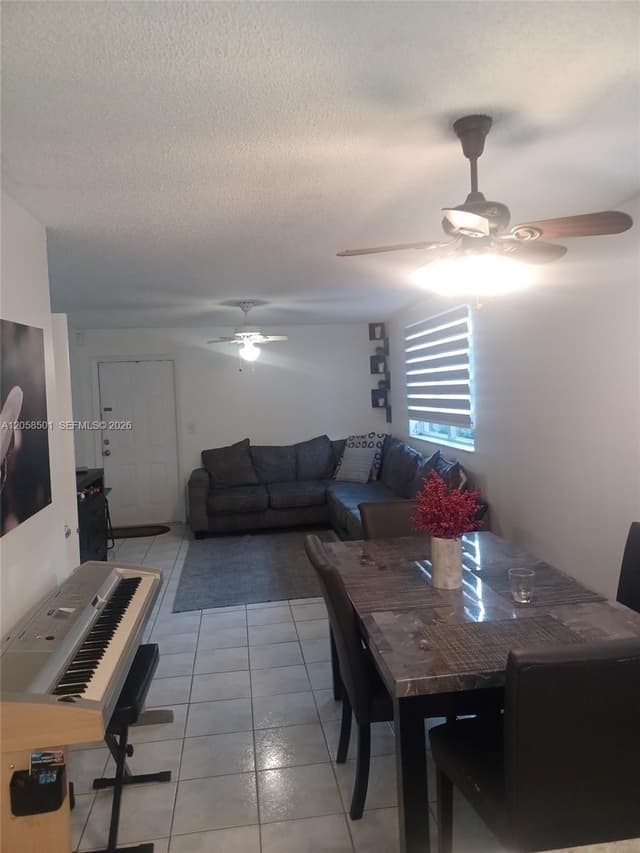 3777 NW 78th Ave # 8E, Davie FL 33024 - Davie, FL - Photo 4
