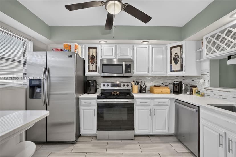 7653 NW 79th Ave # 312, Tamarac FL 33321