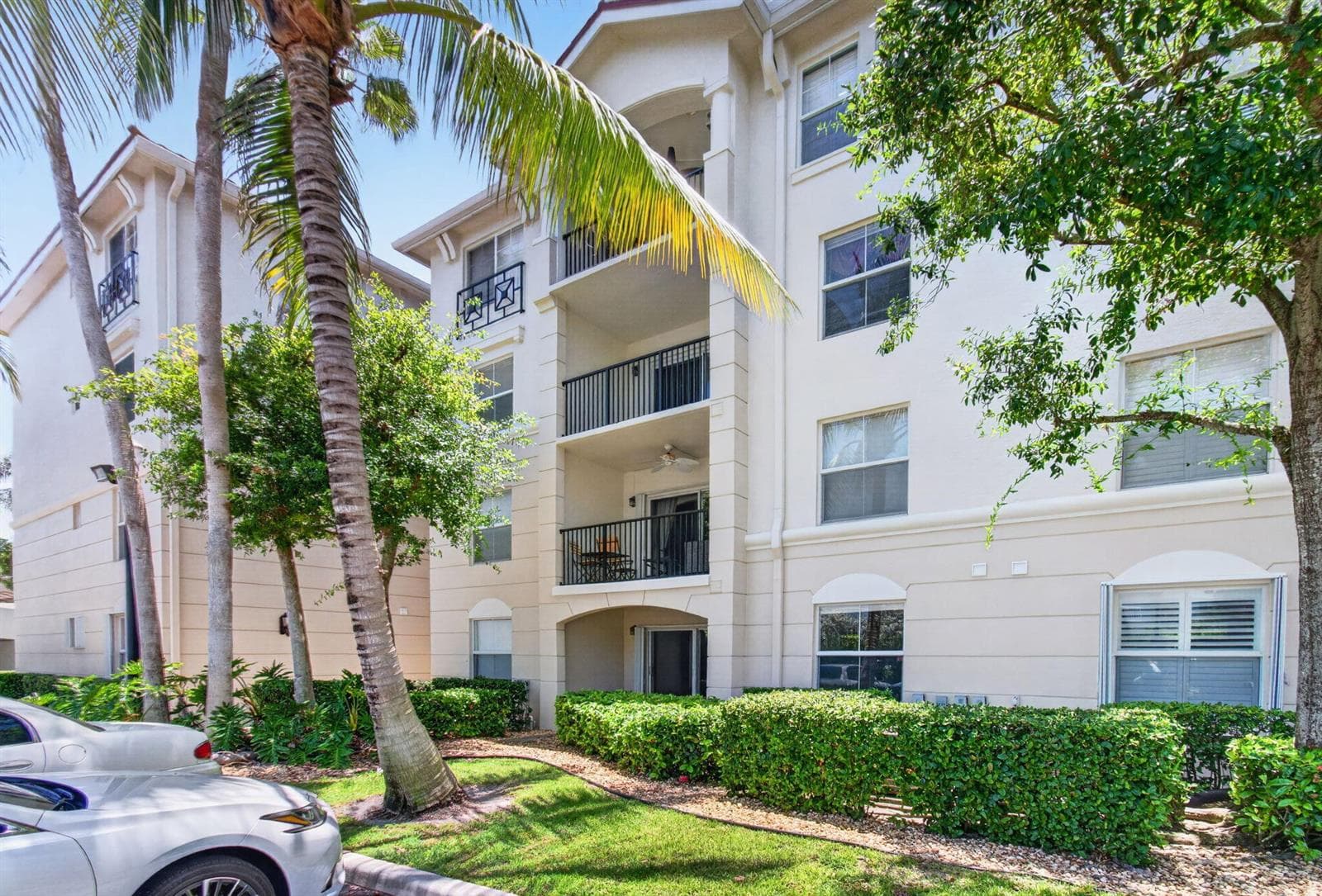 3110 Tuscany Way, Boynton Beach FL 33435