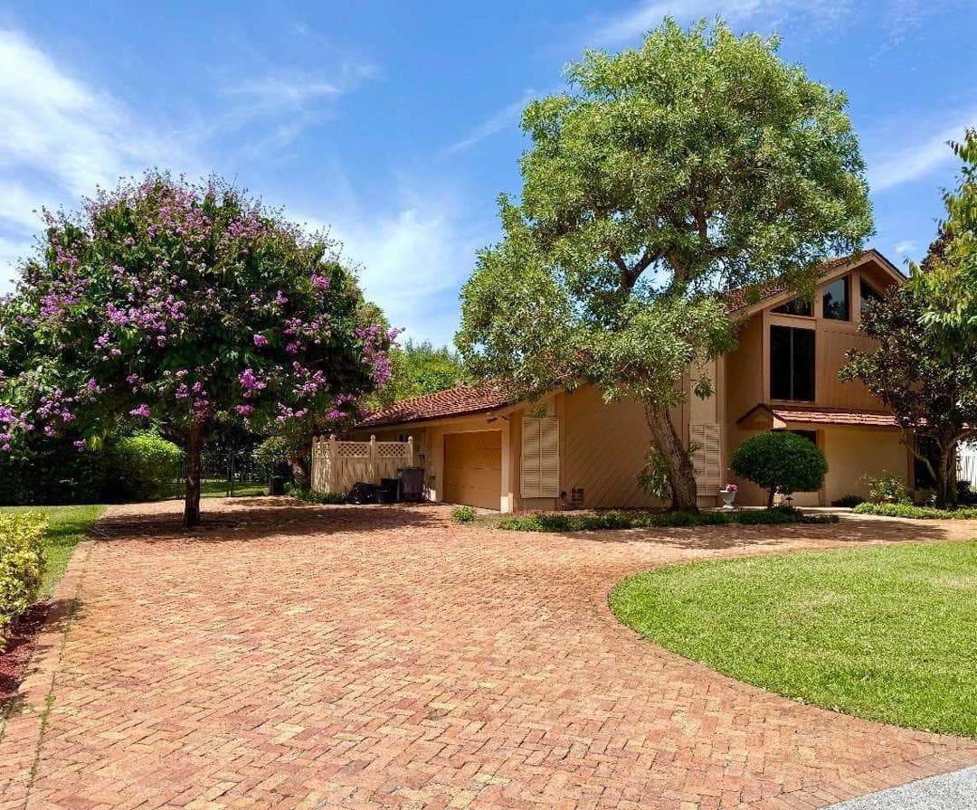 4169 Saint Andrews Drive, Boynton Beach FL 33436 - Boynton Beach, FL - Photo 1