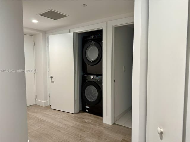 500 Brickell Ave # 1407, Miami FL 33131 - Miami, FL - Photo 7