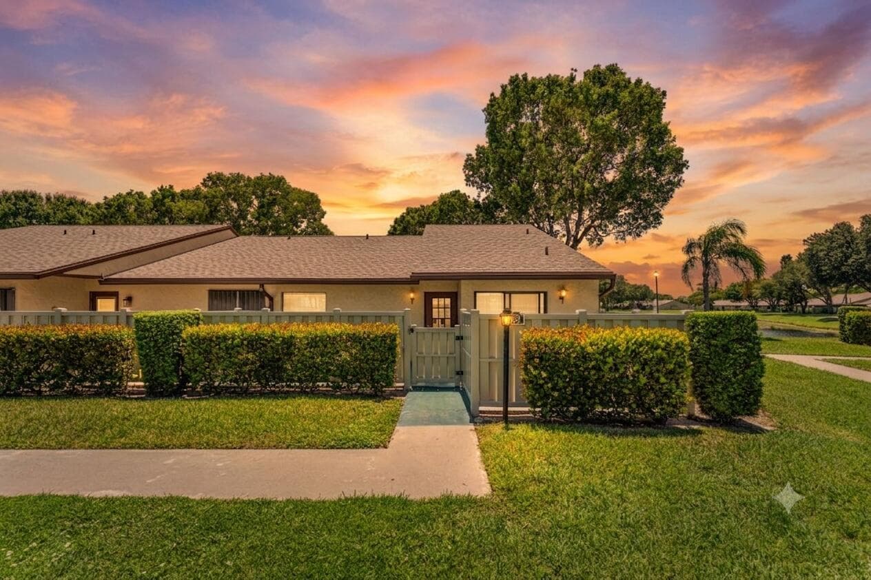 1024 Green Pine Boulevard # I, West Palm Beach FL 33409 - West Palm Beach, FL - Photo 1