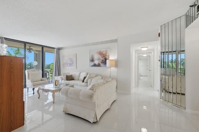 7400 Radice Court # 202, Lauderhill FL 33319 - Lauderhill, FL - Photo 4