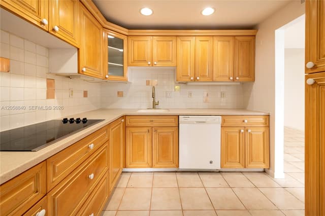 8401 W Sample Rd # 19, Coral Springs FL 33065 - Coral Springs, FL - Photo 6