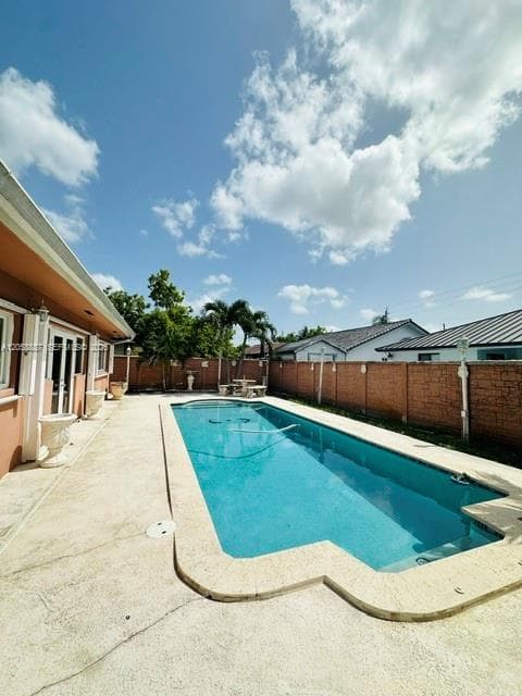3179 SW 139th Ct, Miami FL 33175 - Miami, FL - Photo 4