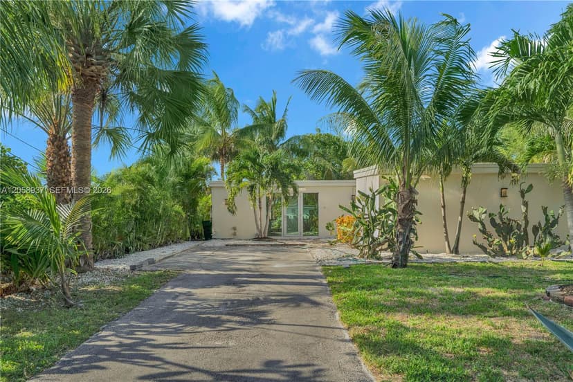 5801 NW 20th St, Margate FL 33063