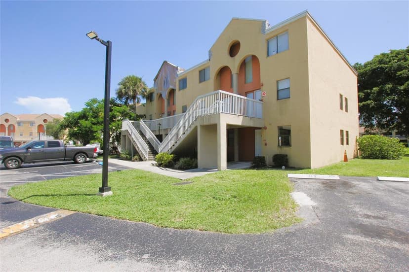 5200 NW 31st Avenue # 98, Fort Lauderdale FL 33309
