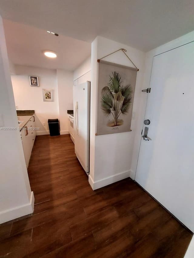 1200 Brickell Bay Dr # 3708, Miami FL 33131 - Miami, FL - Photo 7
