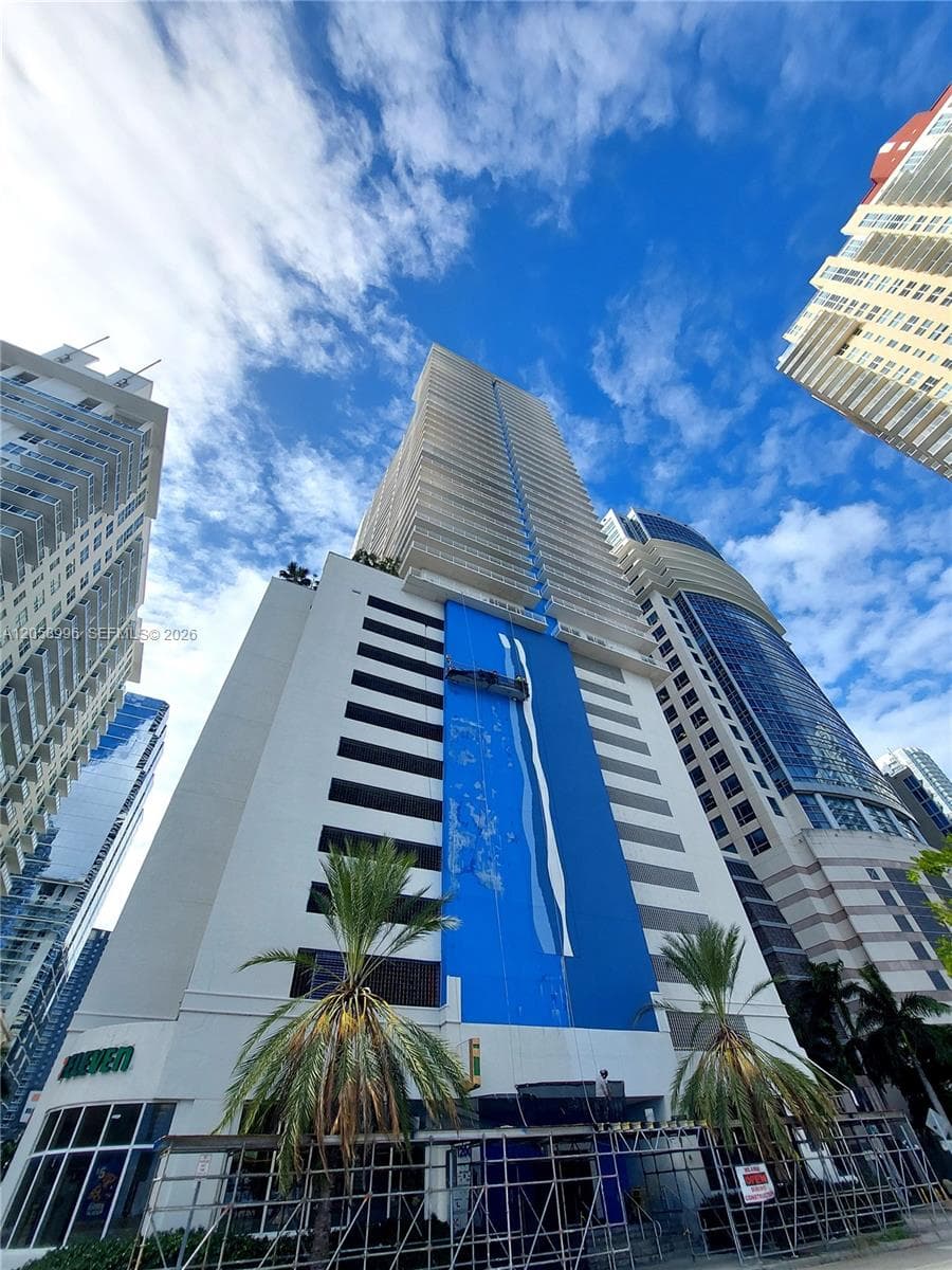 1200 Brickell Bay Dr # 3708, Miami FL 33131 - Miami, FL - Photo 1