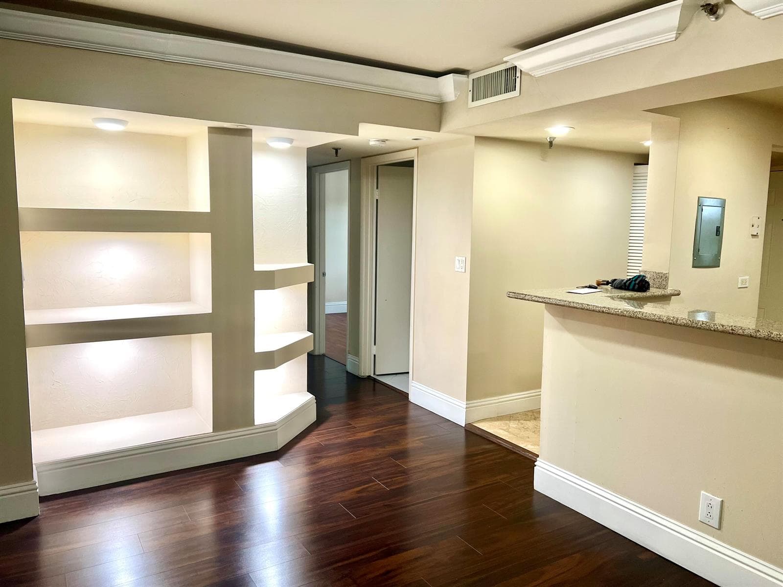 9235 SW 8th Street # 304, Boca Raton FL 33428