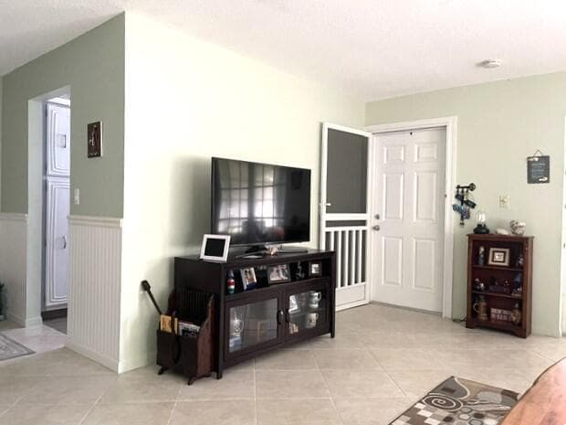 237 HIGH POINT Court W # A, Delray Beach FL 33445 - Delray Beach, FL - Photo 4