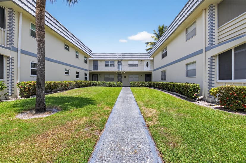 103 Brittany C, Delray Beach FL 33446