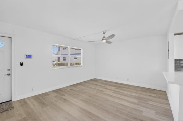 103 Brittany C, Delray Beach FL 33446 - Delray Beach, FL - Photo 4
