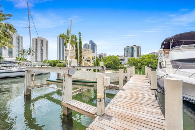 270 Atlantic Ave, Sunny Isles Beach FL 33160 - Sunny Isles Beach, FL - Photo 7