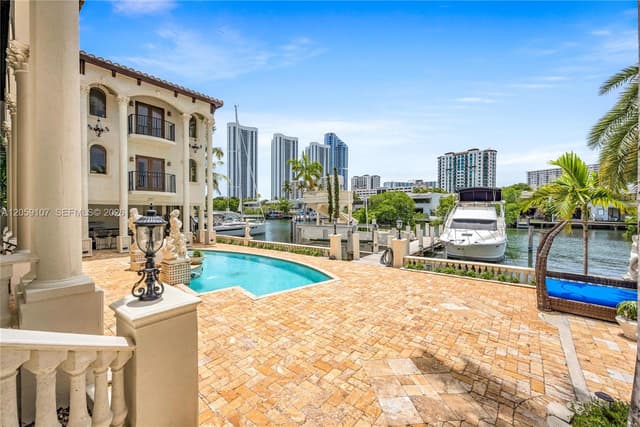 270 Atlantic Ave, Sunny Isles Beach FL 33160 - Sunny Isles Beach, FL - Photo 3
