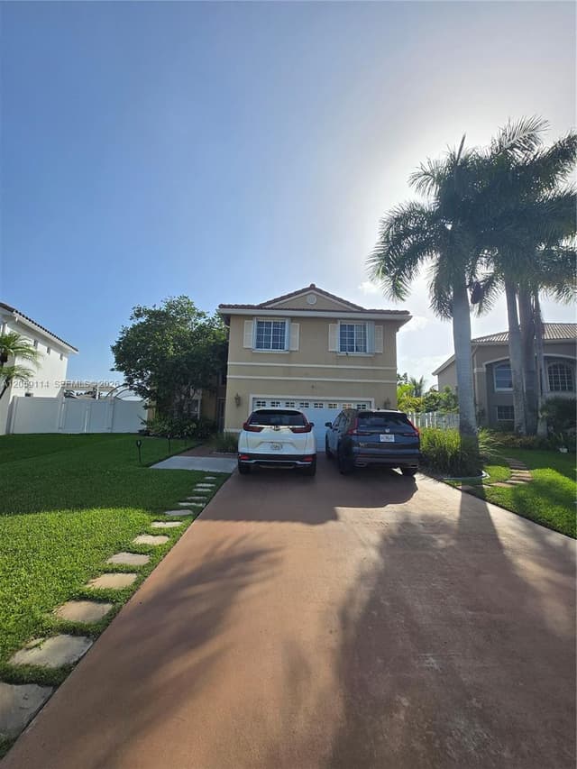 19130 NW 10th St, Pembroke Pines FL 33029 - Pembroke Pines, FL - Photo 3