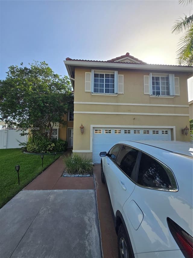 19130 NW 10th St, Pembroke Pines FL 33029 - Pembroke Pines, FL - Photo 4