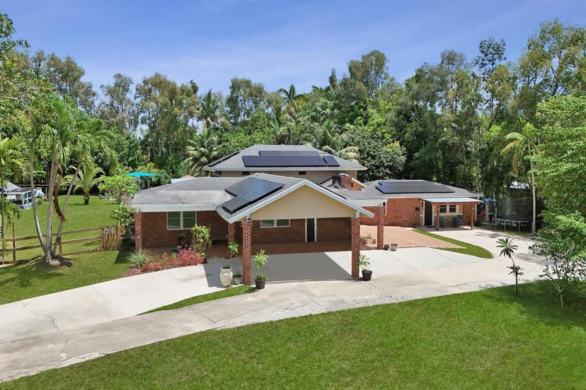 10951 SW 58th Court, Davie FL 33328