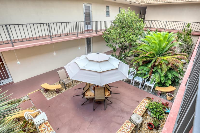504 Davis Road # 96, Palm Springs FL 33461