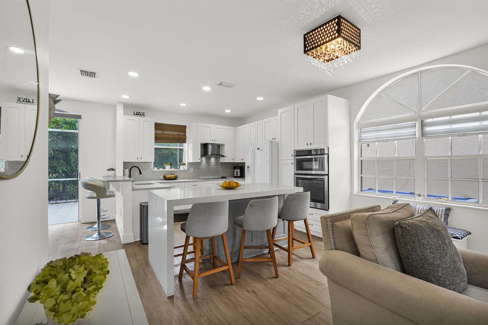 527 NW 87TH Lane, Coral Springs FL 33071 - Coral Springs, FL - Photo 1