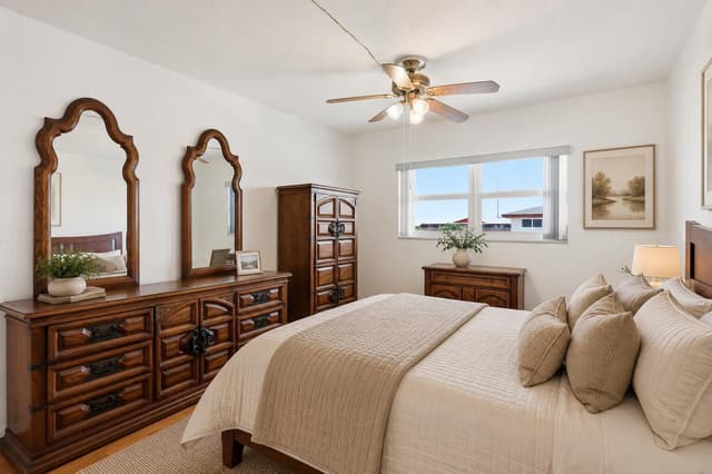 5300 Washington Street # 301E, Hollywood FL 33021 - Hollywood, FL - Photo 2