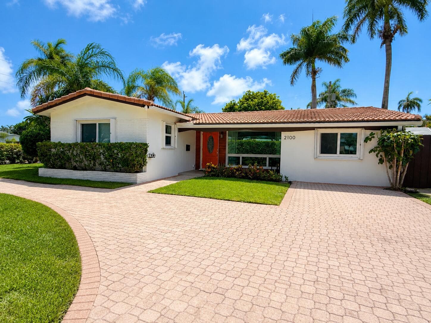 2100 N 14th Terrace, Hollywood FL 33020 - Hollywood, FL - Photo 1