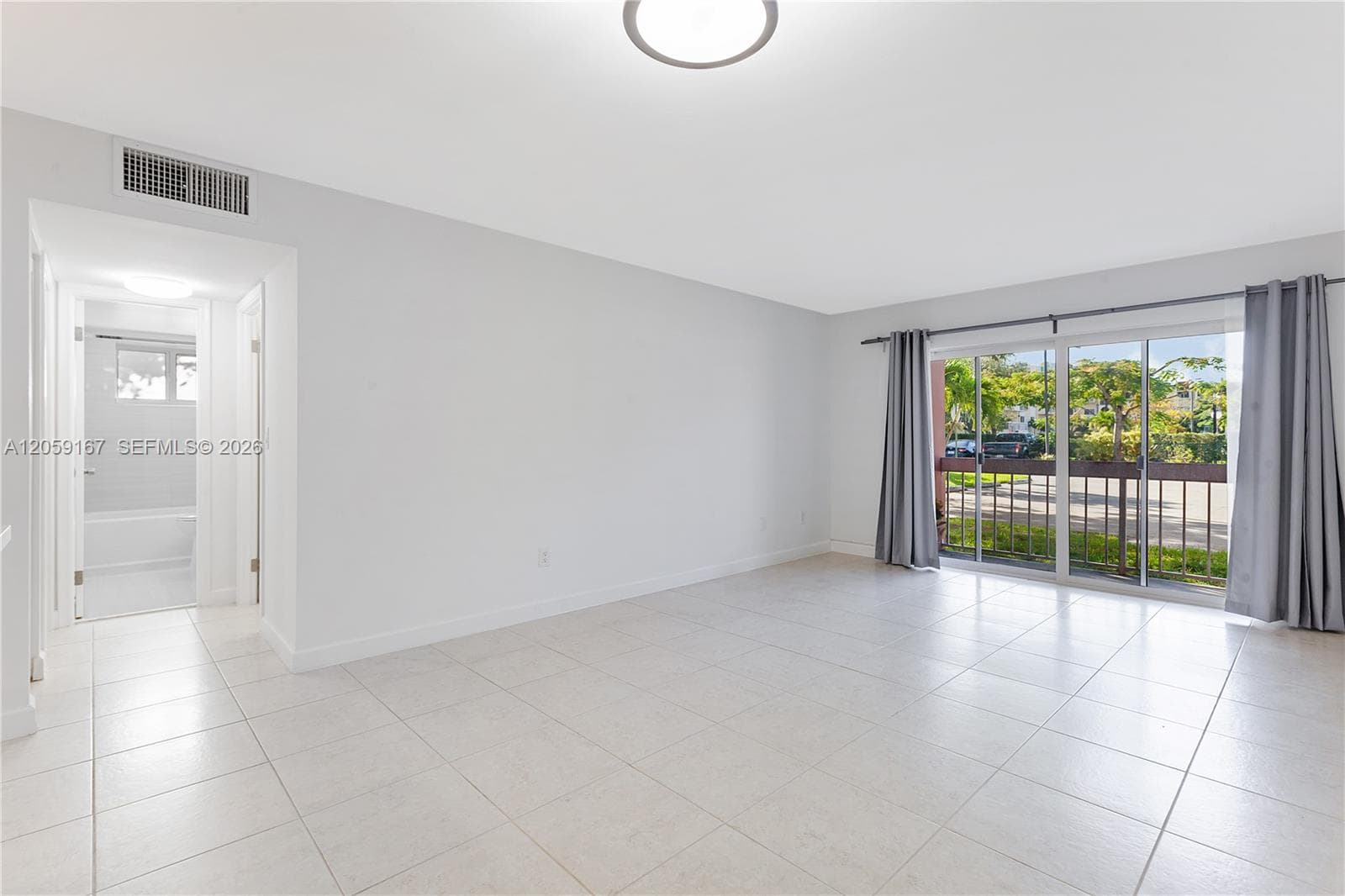 7705 Camino Real # 101, Miami FL 33143 - Miami, FL - Photo 1